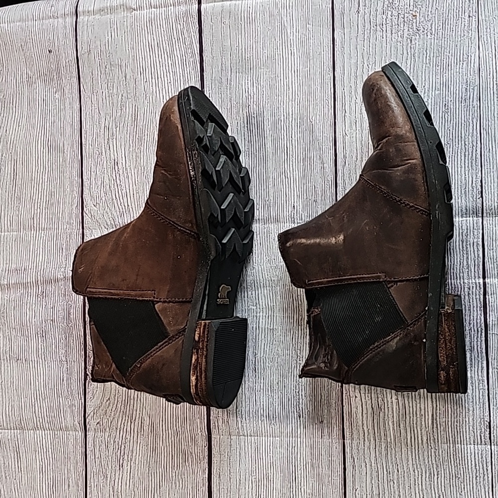 EUC Sorel 6.5 brown booties - Picture 5 of 11